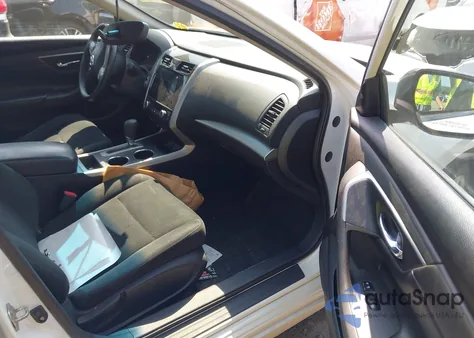 2015 Nissan Altima 2.5 Sv from USA, damaged, VIN 1N4AL3AP7FC574942